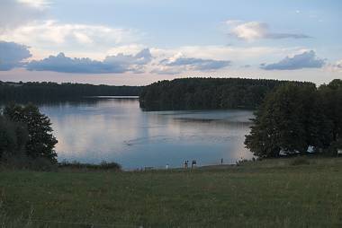 19.8 2006. Mecklenburg-Vorpommern. Feldberger Seengebiet. Carwitz. Badestelle. Schmaler Luzin.